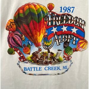 Vintage 1987 Hot Air Balloon Tee USA Made Single Stitch Tag XL Fits M/L